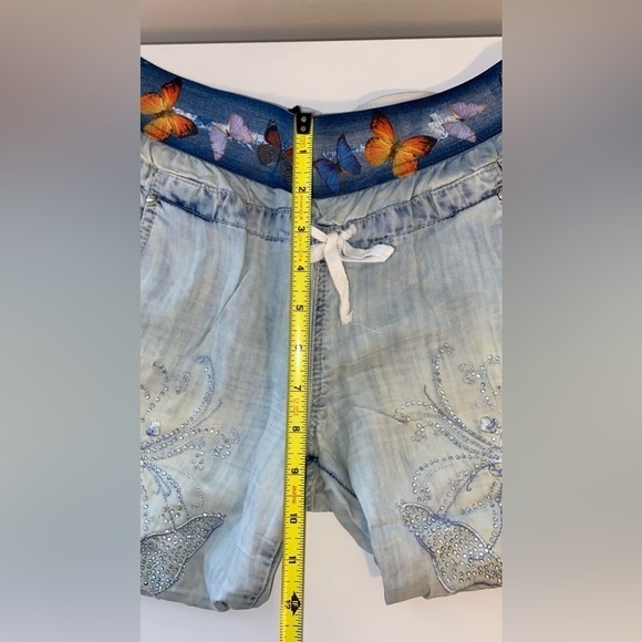 𝅺SEXY Washed Off Cropped Jeans with Rhinestone Detail - Picture 11 of 11